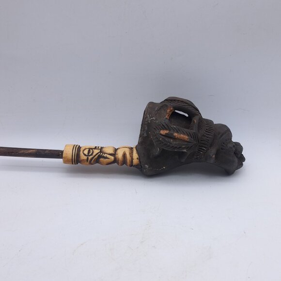 African Earthenware Pipe - Picture 4 of 12